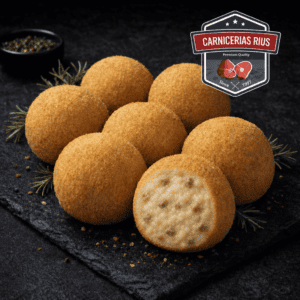 Croquetas gourmet sobre bandeja negra con logo Carnicerías Rius.